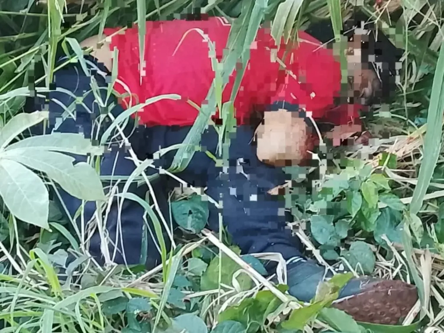 Hombre abatido a tiros frente a una casa en Pedro Juan Caballero