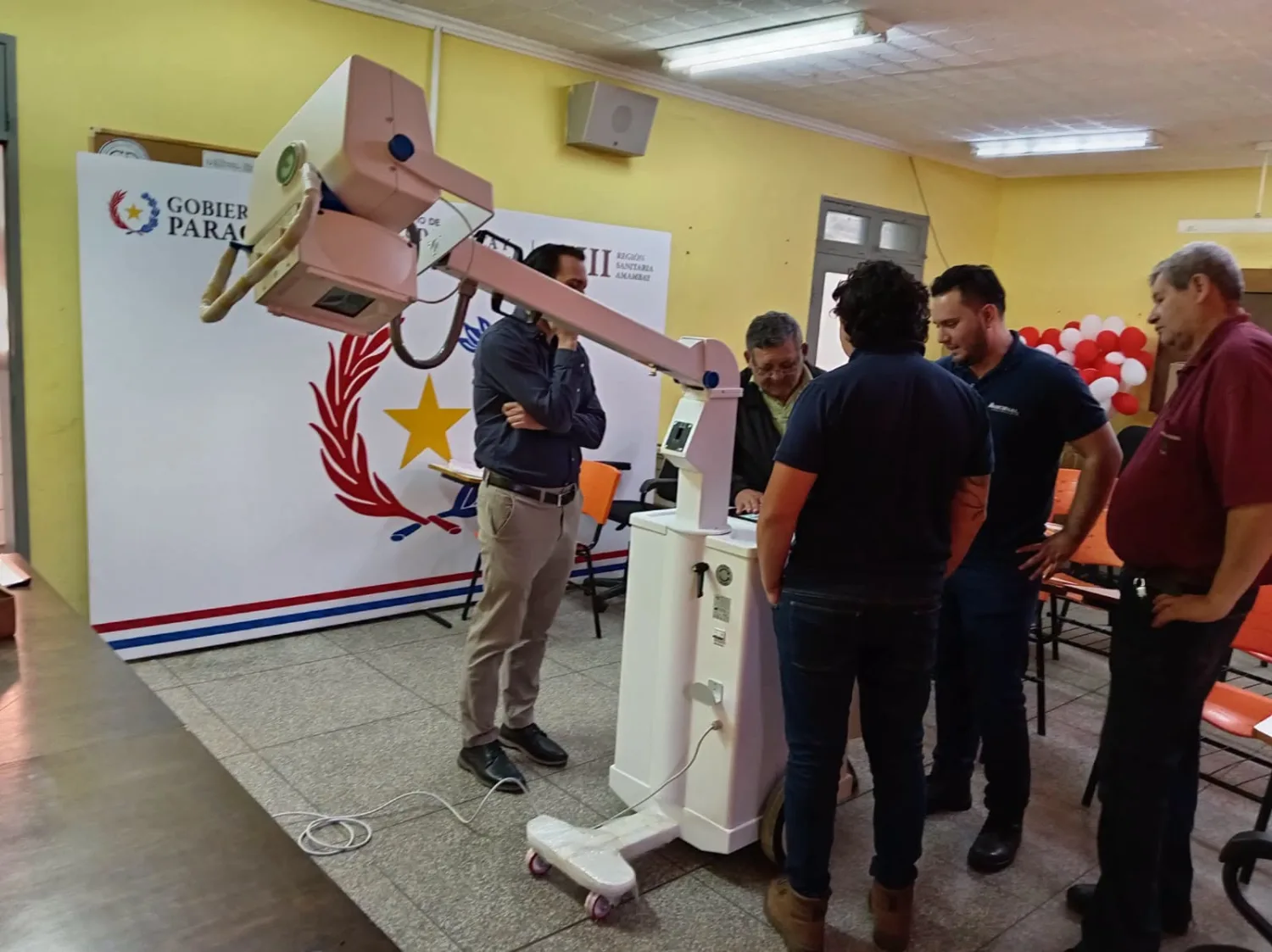 Hospital Regional fortalece su servicio de imágenes con moderno equipo de radiografía portátil