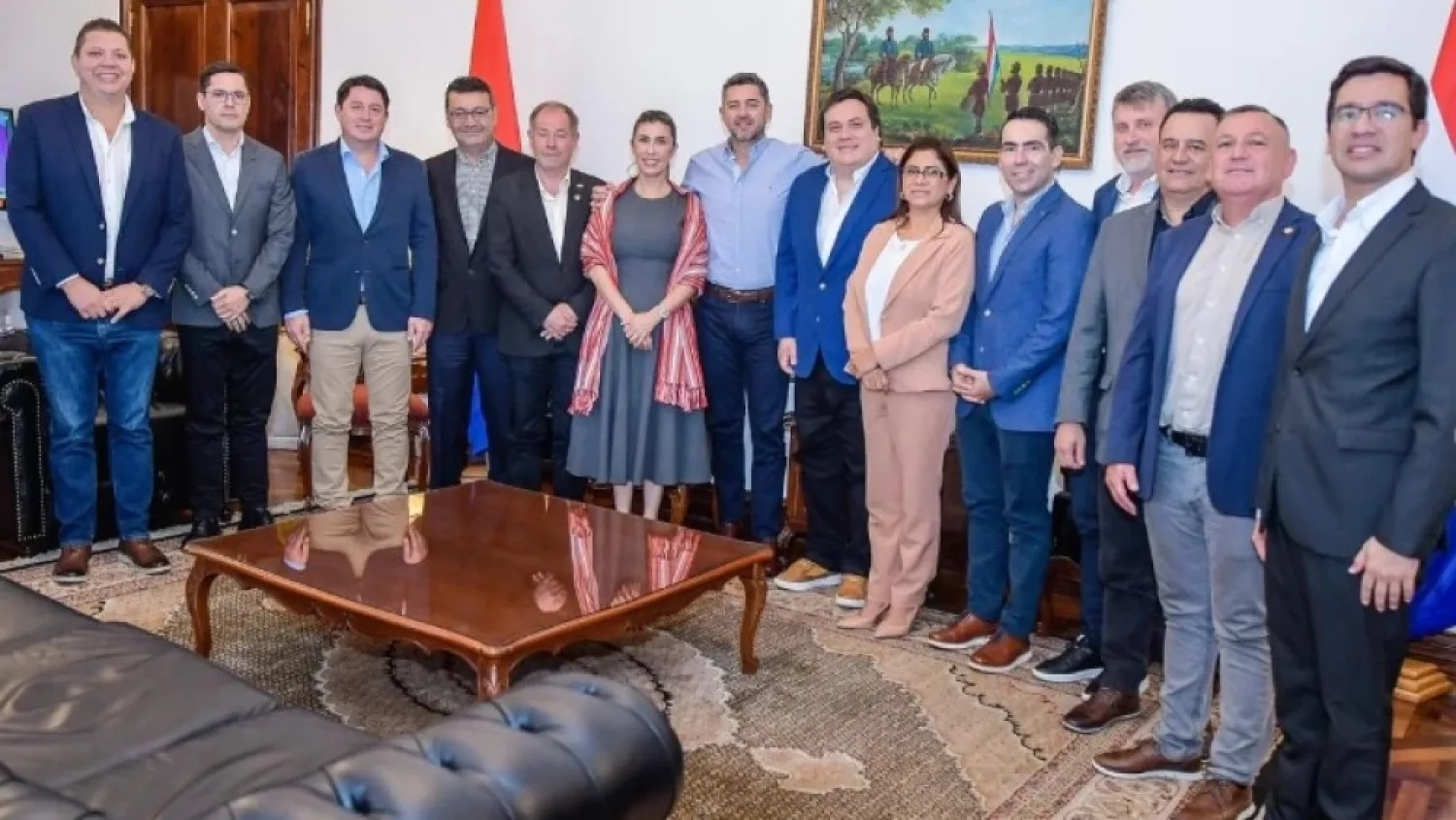 Tensión entre gobernadores de la ANR y Juan Carlos Baruja