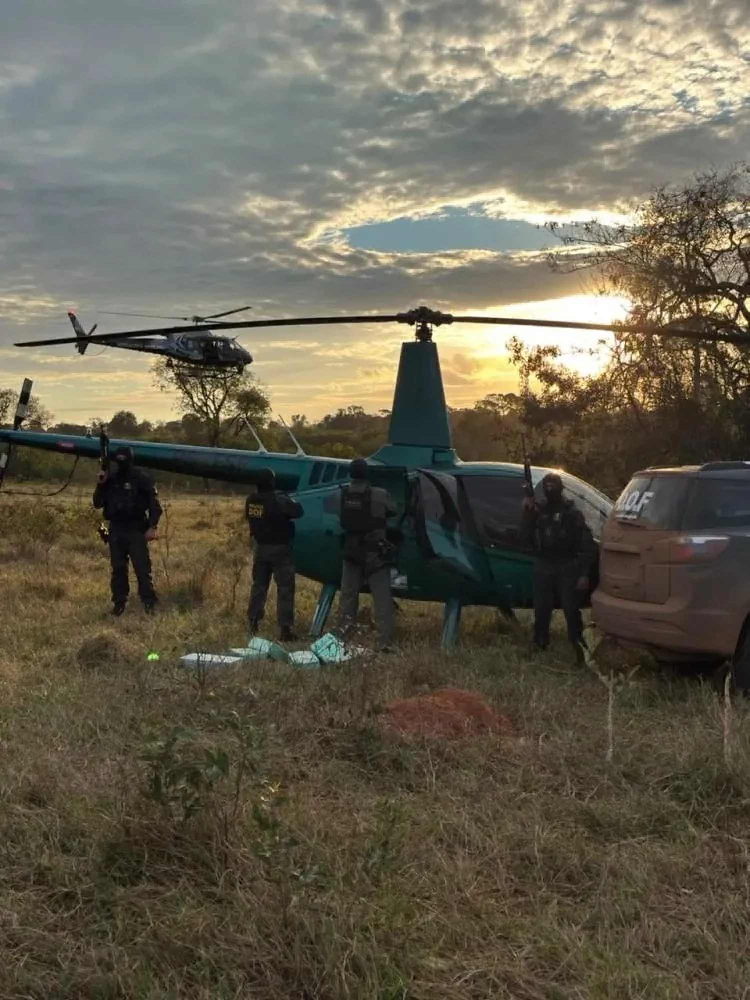 Un helicóptero con casi 350 kg de cocaína es interceptado tras una persecución en Campo Grande