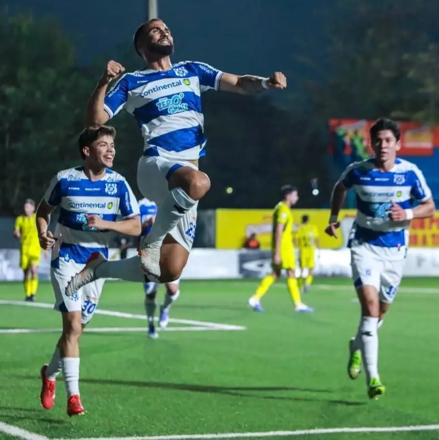 EL 2 DE MAYO GANA Y  ES LIDER E INVICTO DEL CLAUSURA