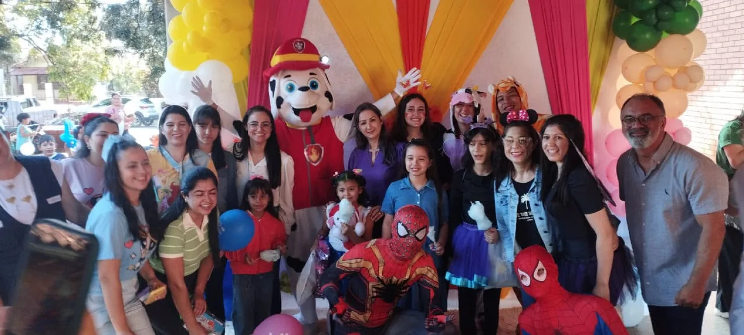 Celebran el Día del Niño junto a pacientes pediátricos del Hospital Regional
