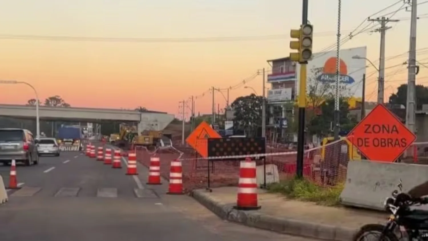 MOPC retira los semáforos del cruce de Pedrozo, Ypacaraí