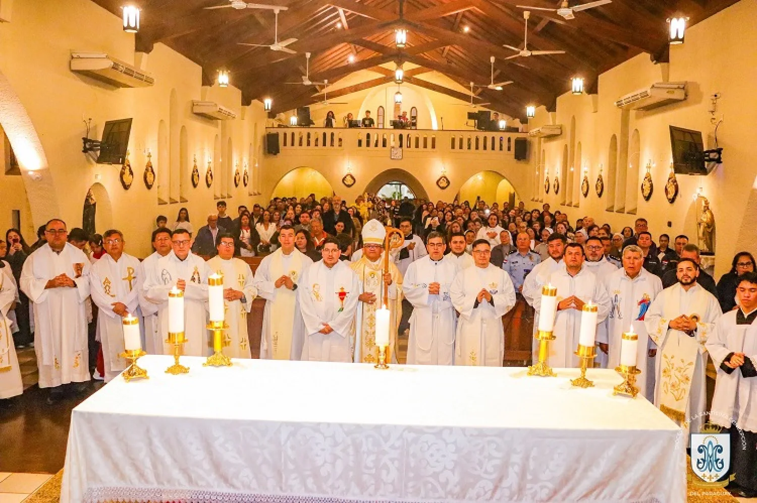 El Decanato III recibió con alegría a su Obispo