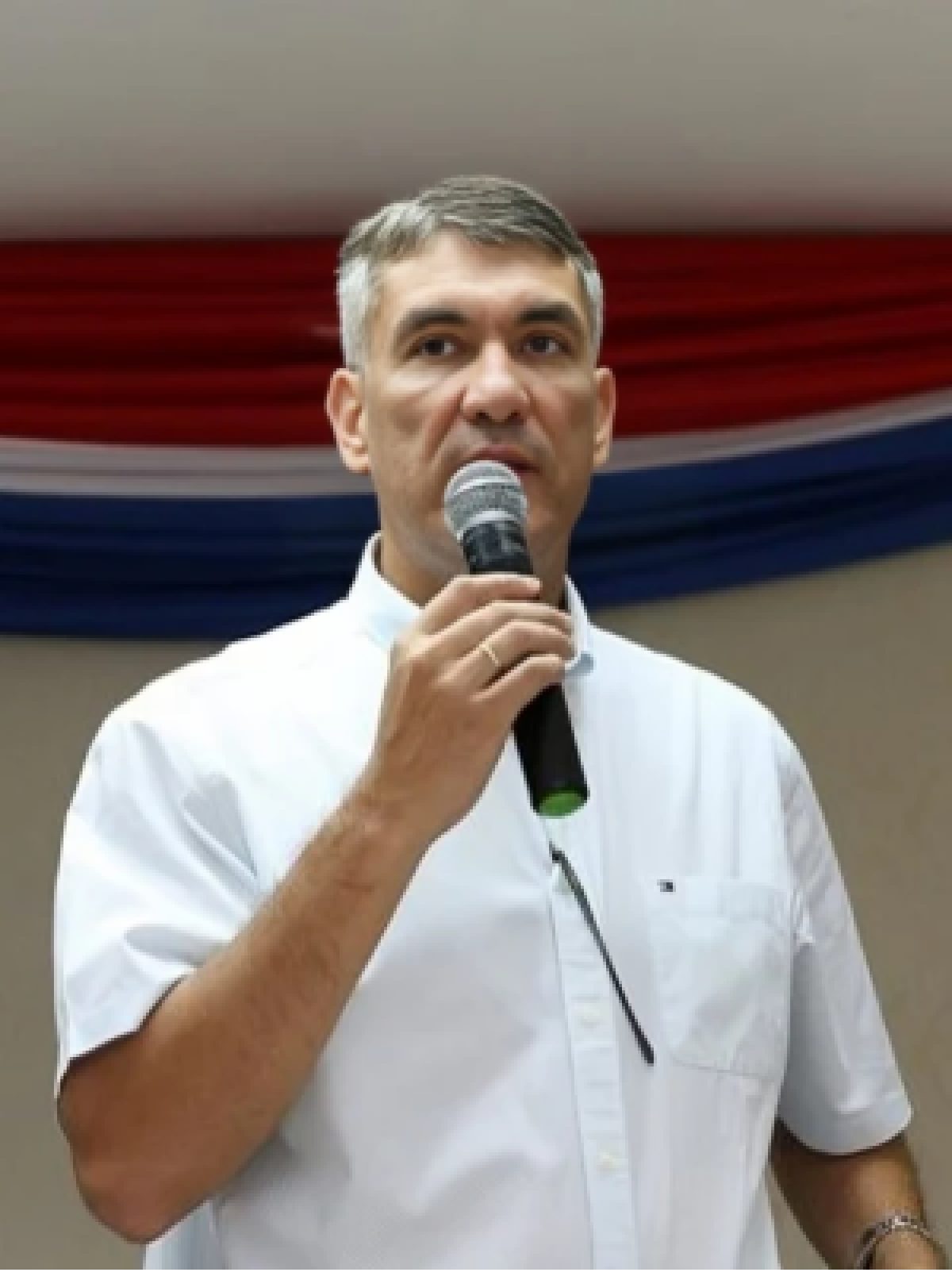 "Ronald Acevedo, me duele que Guillén haya atacado la memoria de mí hija"