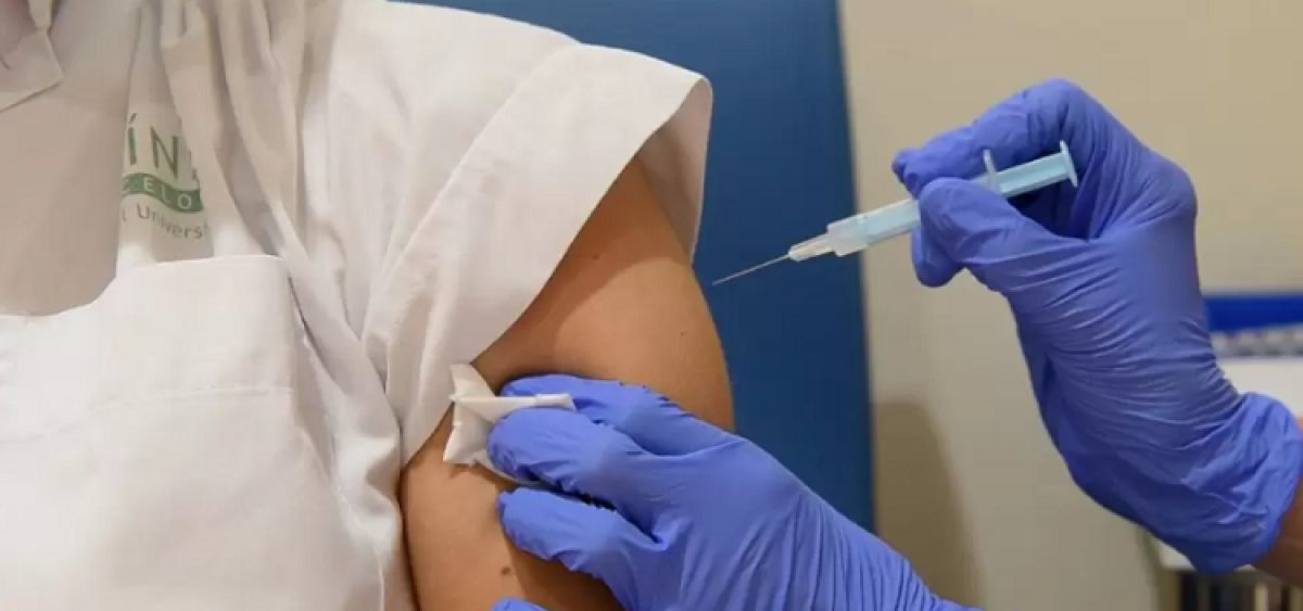 Amplían vacunación gratuita contra el dengue a personas de 6 a 60 años de edad