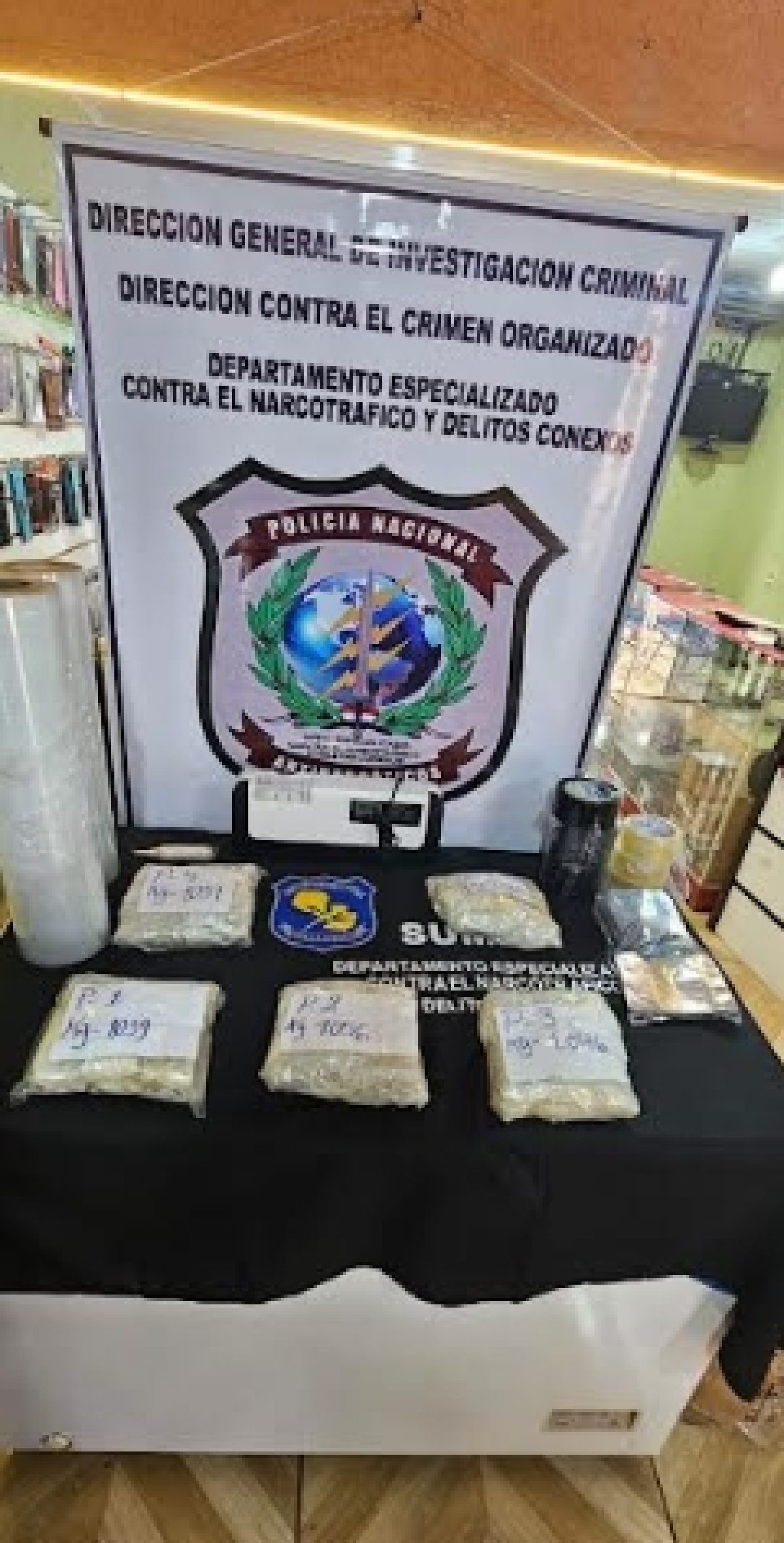 ANTINARCOTICOS ALLANAN BOCA DE FUMO EN NUESTRA CIUDAD