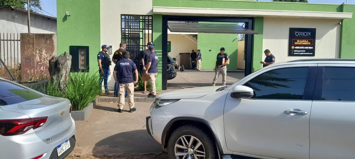 Allanan en busca de incautar cámaras en la investigación por homicidio de pareja