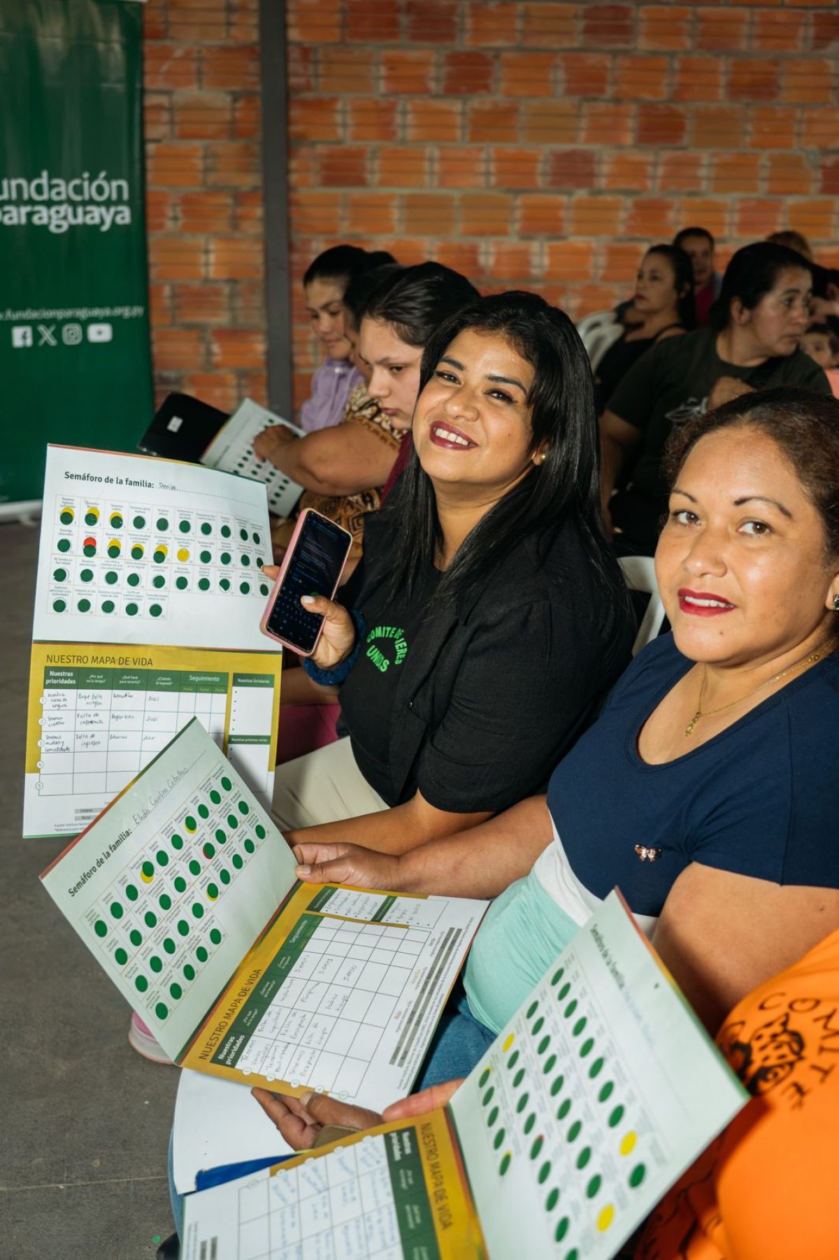 Fundación Paraguaya convoca a votar por el Semáforo de Eliminación de Pobreza en los Latin American Leaders Awards 2026