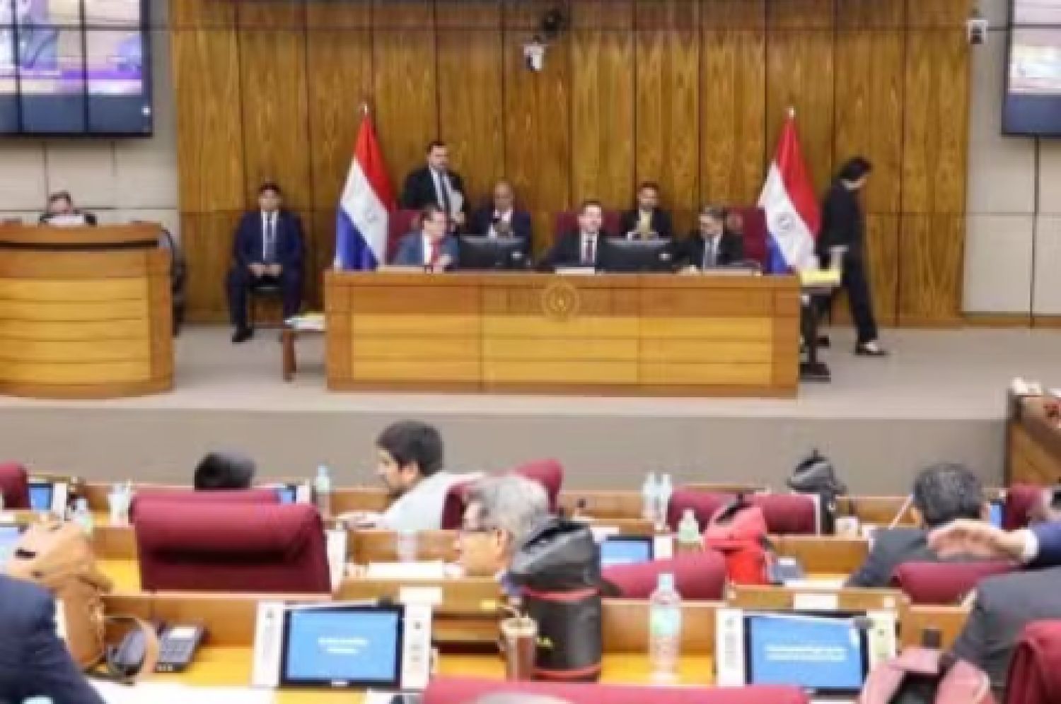 Diputados dan media sanción a reforma de la caja parlamentaria