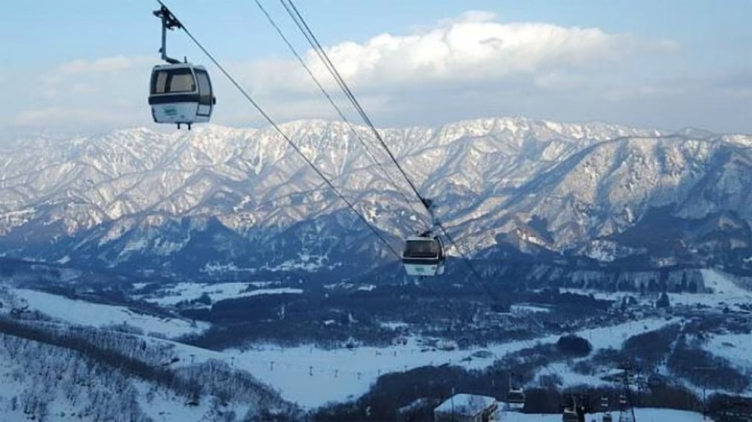 Conmoción en los deportes de invierno: murió una joven snowboarder luego de que su mochila quedara atrapada en una telesilla