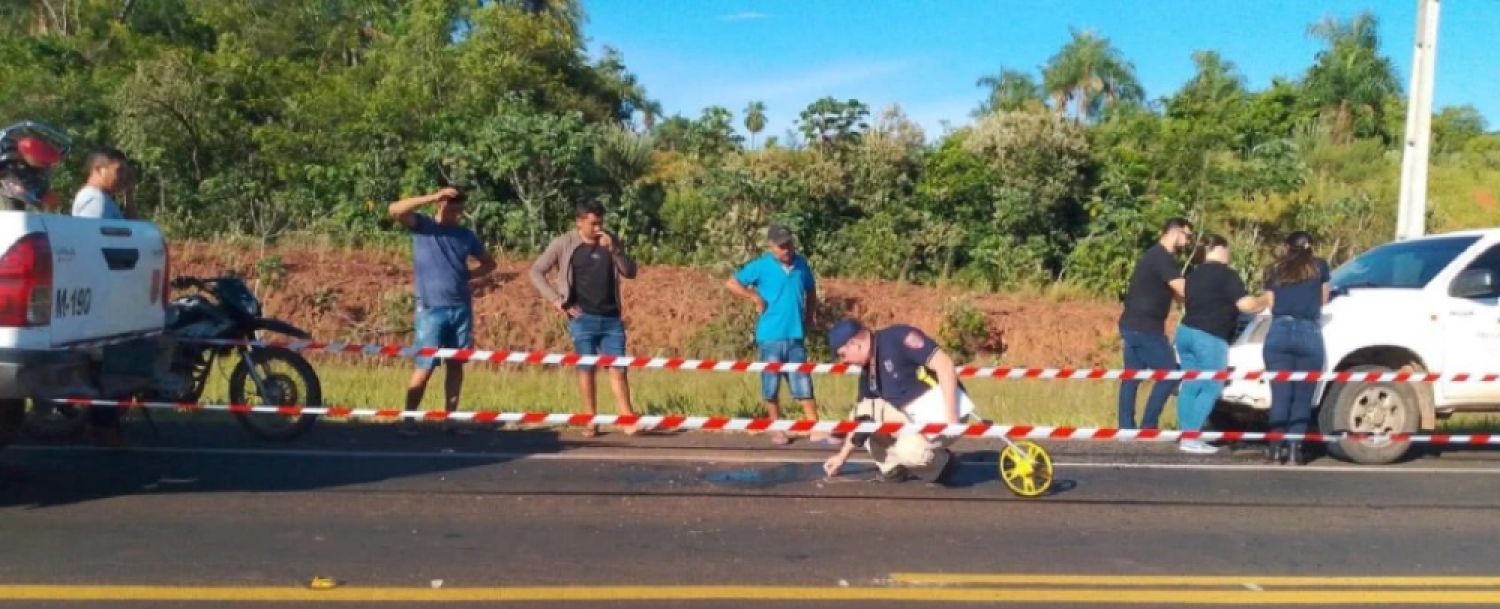 Motociclista pierde la vida y otro joven queda gravemente herido en accidente sobre ruta PY08